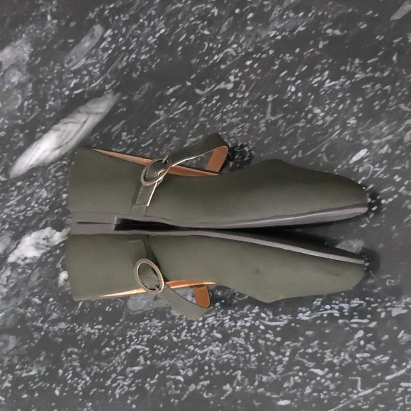 BRAND NEW WHITE MOUNTAIN MARY JANE  WOMENS FLATS - Picture 10 of 16